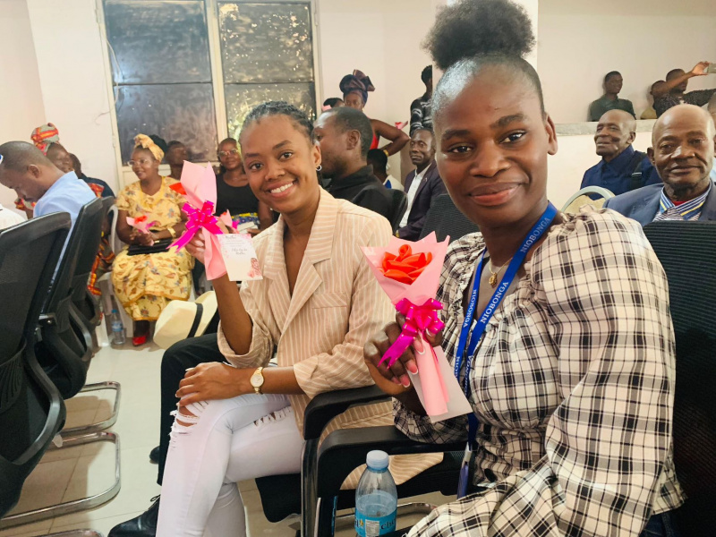 17728730351930922XxA.jpg 3eacecb2a78b1bf7a8ba108195d37d86.jpg